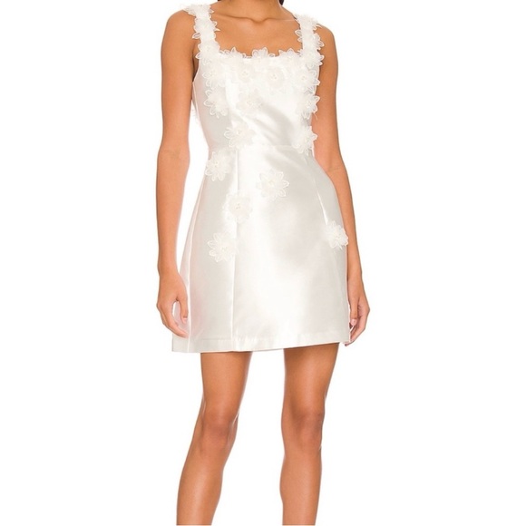 REVOLVE Dresses & Skirts - Revolve Elliatt White Floral Appliqué Square-Neck Mini Dress